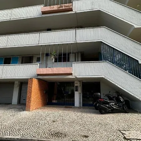 Airport Room Lisbon Exterior photo