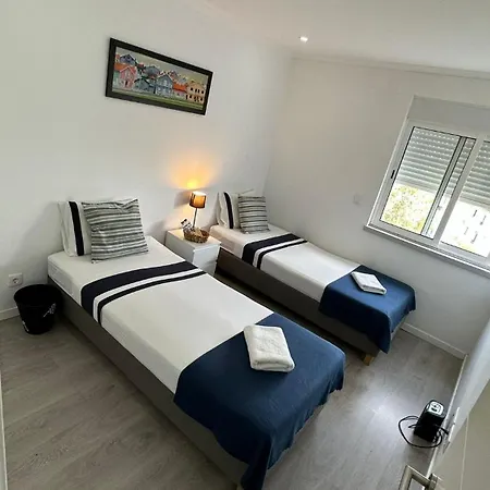 Airport Room Lisbon Exterior photo