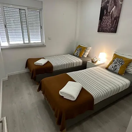 Airport Room Lisbon Exterior photo