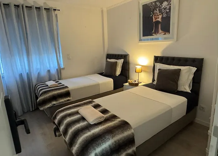 Airport Room